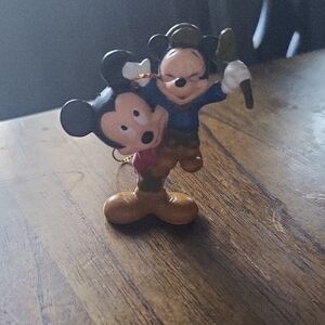 Disney Mickey Christmas Bob Cratchett And Tiny Y Action Figures - Blue and Brown
